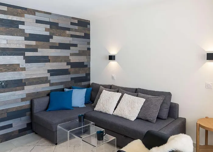 Renove Pour 4 Pers. Avec Balcon Et Cuisine Equipee A - Fr-1-637-66