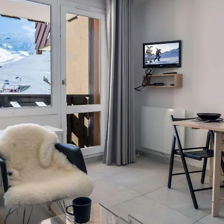 Apartment Renove Pour 4 Pers. Avec Balcon Et Cuisine Equipee A *